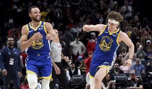 库里：我跟波杰说了我们会致敬他 就像布克拿70分但输球那次一样_24直播网