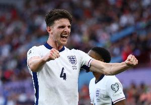 邮报：天下杯未至热情先燃！英格兰各地酒吧观赛席位遭疯抢_24直播网