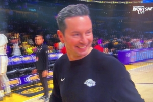 本场想看到些什么以便备战季后赛？？？？？雷迪克玩笑：坚持康健_24直播网