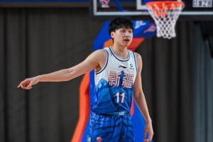 5失误太多！齐麟9中3拿到17分1板1助1断 罚球12中9_24直播网