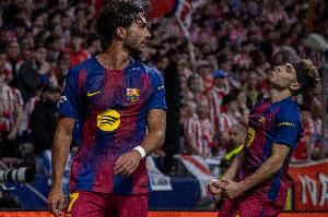 传射难救主！每体：费兰被换下时很是不满，，，，朝替补席怒摔水瓶_24直播网