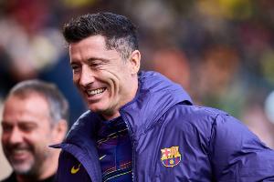 列传作者：莱万首选不再是留在巴萨，，，，，他和弗里克渐行渐远_24直播网