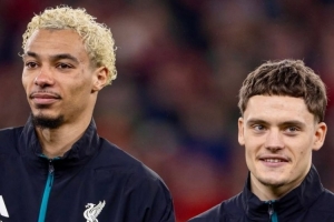 遭遇重伤，，维尔茨社媒晒合照祝福埃；倏耍杭岢滞缜课业男值埽24直播网