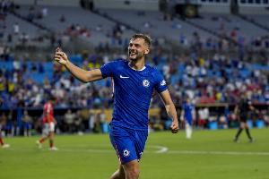 霍尔回忆世俱杯夺冠：在特朗普身边举起奖杯，，，，，，那感受太怪了_24直播网