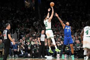 塞翁失马？？？？？？魔术输掉第一场附加赛“避开”绿军 上赛季后者被4-1_24直播网