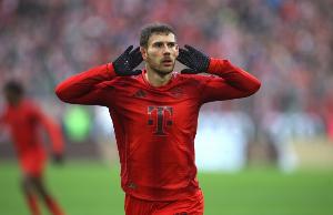 都体：米兰提供3年税后年薪500万欧条约，，格雷茨卡方面正在思量_24直播网