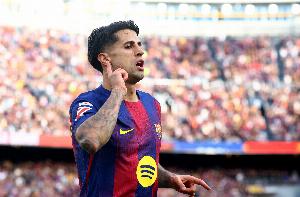 马卡：巴萨只能寄希望坎塞洛与新月解约，，以更有利的薪资与他谈判_24直播网