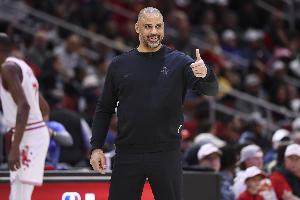 乌度卡：我们今晚在许多方面都赢了湖人 但投篮输了_24直播网