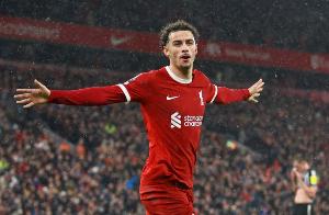 回声报利物浦球员评分：柯蒂斯·琼斯9分最高，，，科纳特、伊萨克5分_24直播网