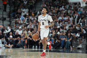 季后赛首秀！哈珀：我预计赛前午觉都睡不着了 就激动到这种水平_24直播网