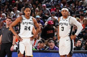 瓦塞尔：只想与凯尔登一起庆祝 换谁都不可 我俩一直梦想云云时刻_24直播网