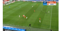 海牛2-1领先海港！叶博亚接队友传球，，，，，左脚抽射破门_24直播网
