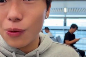 李镇全：我不会讲罗马尼亚语，，，，，，英语也不可，，，，，，但在场上就要不择手段_24直播网